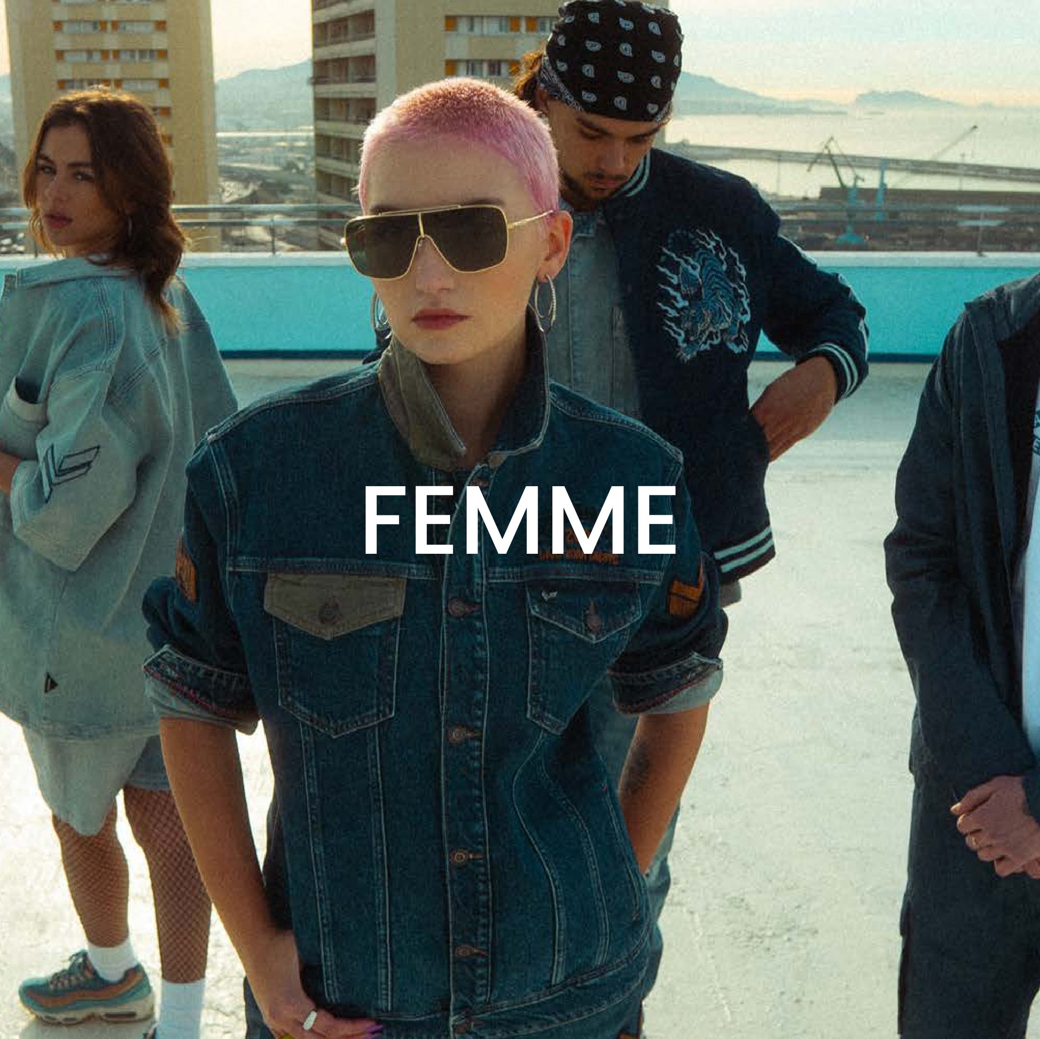 Femme – Kaporal